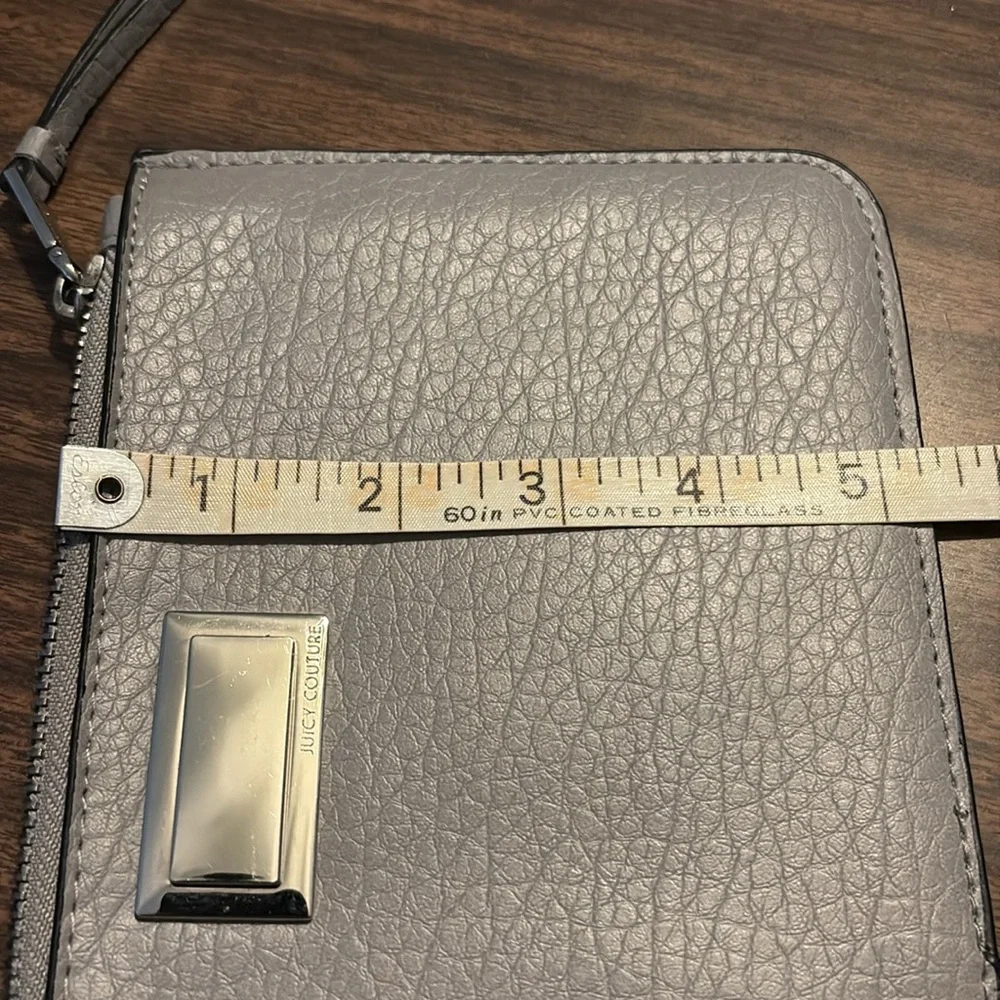 Juicy Couture Gray Clutch Wristlet Purse Wallet
